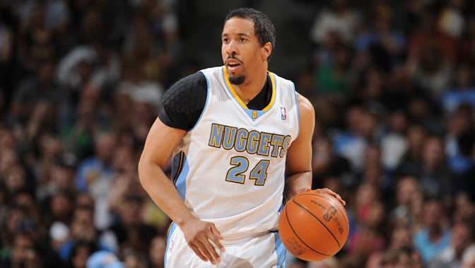 球队在内线 球队在内线