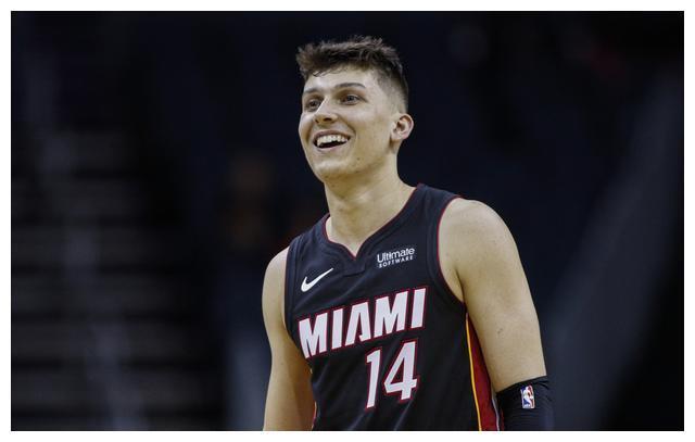 一跃成为球 一跃成为球