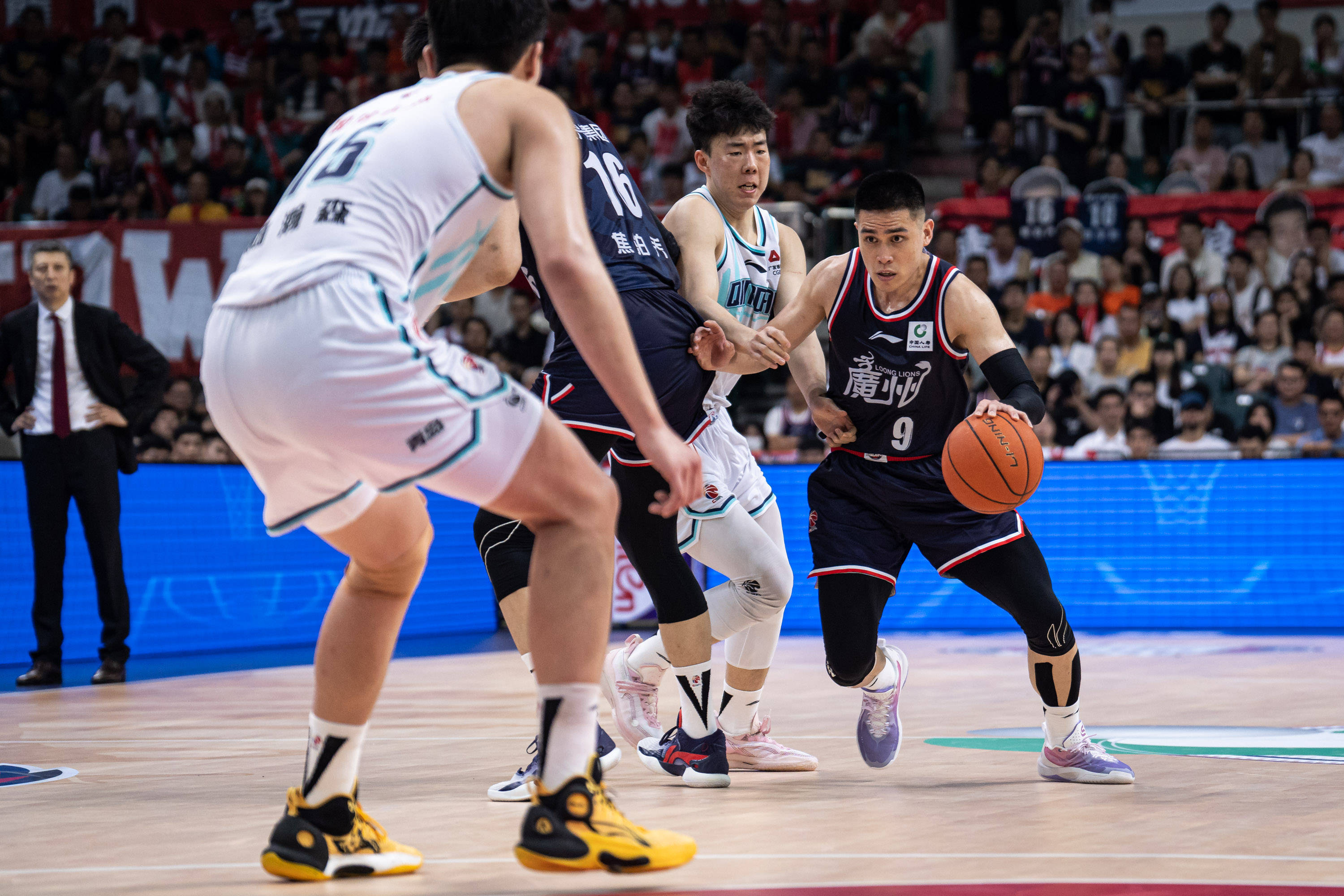 教练更迭如 教练更迭如