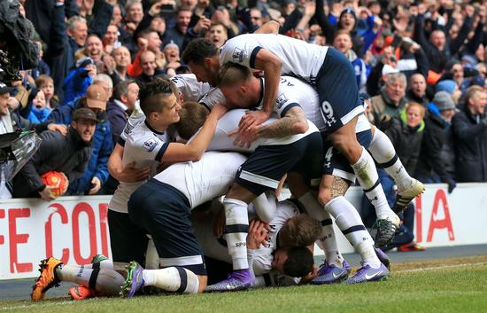 间的静默 间的静默